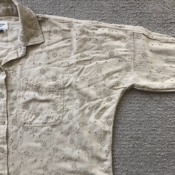 American Eagle Outfiters Eyelet Embroidered Oversized Fit Shirt.NWOT. - Picture 3 of 8